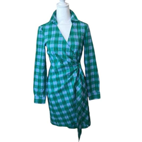 UNTUCKIT Tessa Wrap Around Shirt Dress - Picture 10 of 10